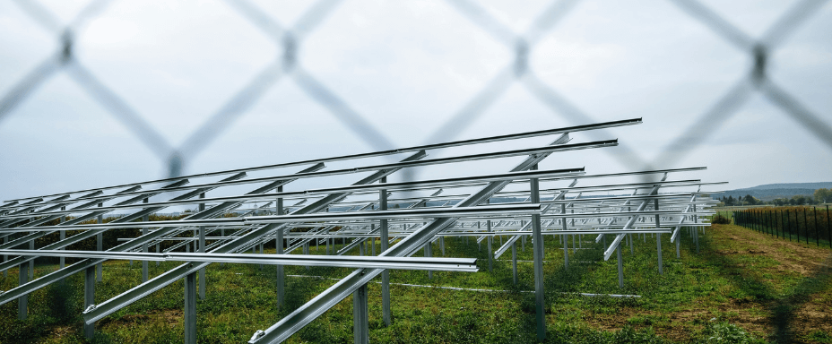 ESTRUTURAS DE FIXAÇÃO PARA SISTEMAS FOTOVOLTAICOS